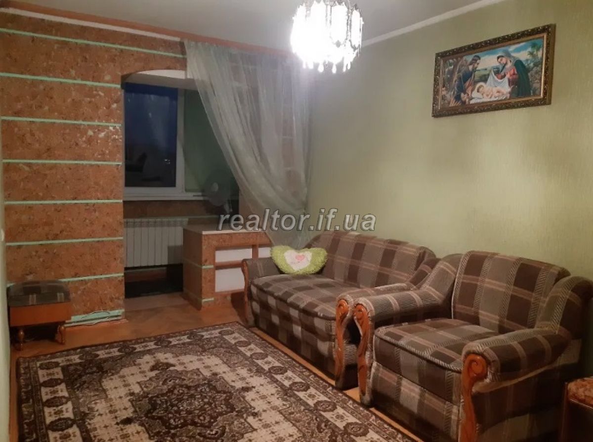 2-room apartment, Center district, apartment for sale with a basement and a storage room