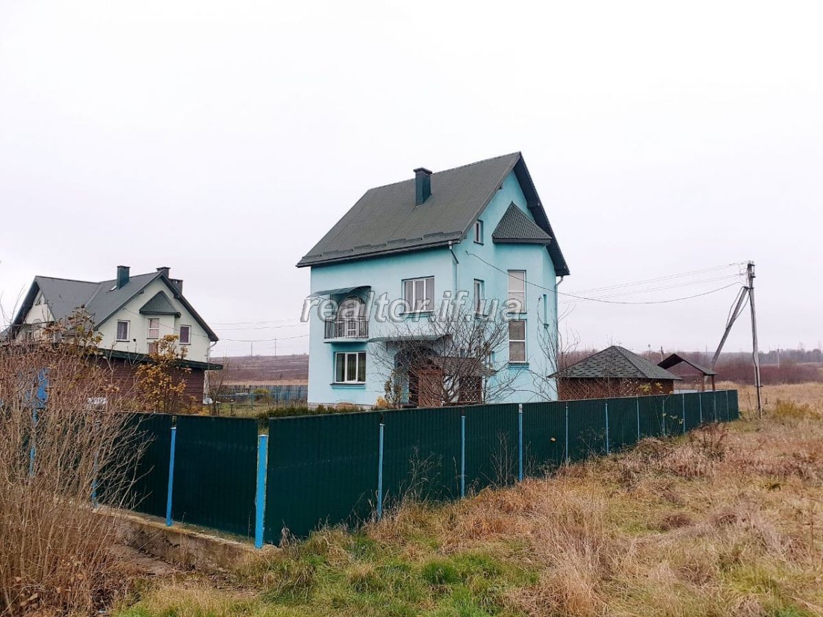 Budynok_v_zhylomu_stani_poruch_z_oblasnoyu_klinichnoyu_likarnoyu__18995_2_1605783799.jpg