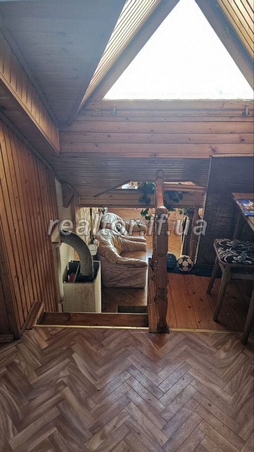 Eksklyuzyvna_4-kimnatna_dvorivneva_kvartyra_na_vul_Kruka_u_tsentri_mista_23021_4_1715672065.jpeg