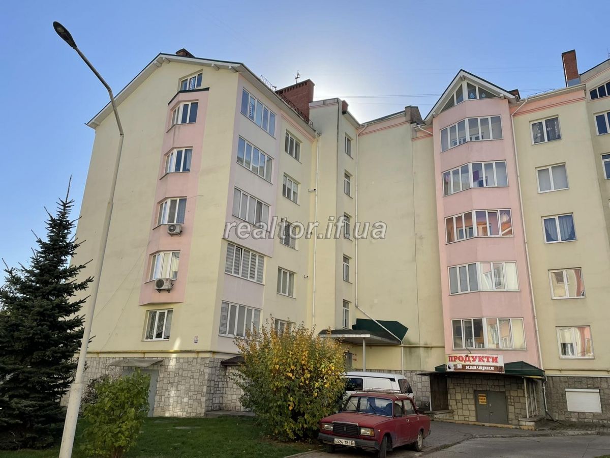 Elitna_dvorivneva_kvartyra_velykoyi_ploshchi_z_remontom_ta_meblyamy_v_mikroraioni_Pasichna_13919_6_1633691958.jpeg