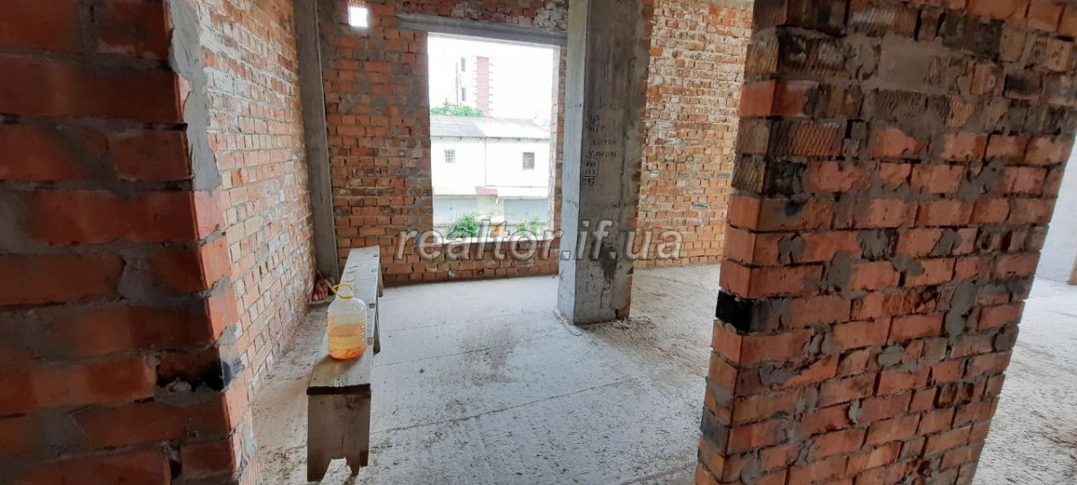 Elitni_apartamenty_z_terasoyu_na_berezi_miskoho_ozera_v_ZhK_Bulvar_Yevropeiskyi_20434_5_1625213651.jpeg