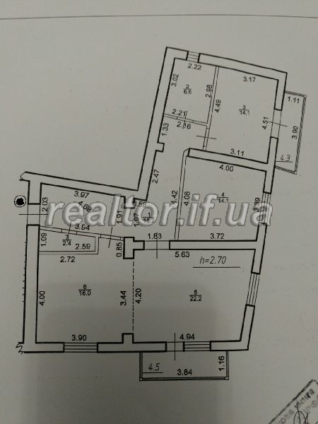 Елітний будинок в центрі міста із незакінченим ремонтом в тихому спальному районі
