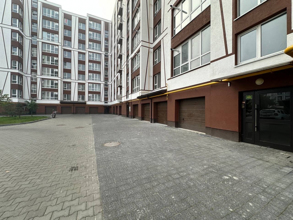 Harazh_z_remontom_velykoyi_ploshchi_v_ZhK_Opryshivska_Sloboda_24016_2_1757053046.jpeg