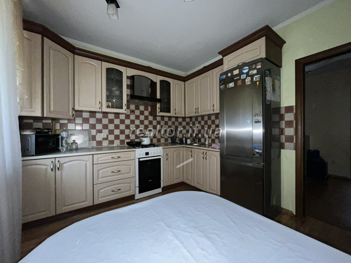 Harna_kvartyra_v_novobudovi_poruch_supermarketiv_Arsen_ta_Epitsentr_22165_7_1680263450.jpeg