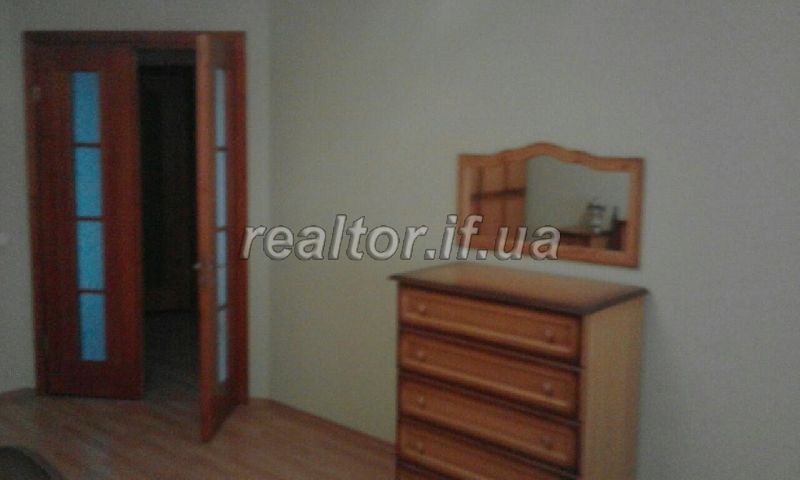 Harna_trykimnatna_kvartyra_v_novobudovi_v_tsentri_mista_na_vulytsi_Chornovola_9794_14_1463237436.jpg