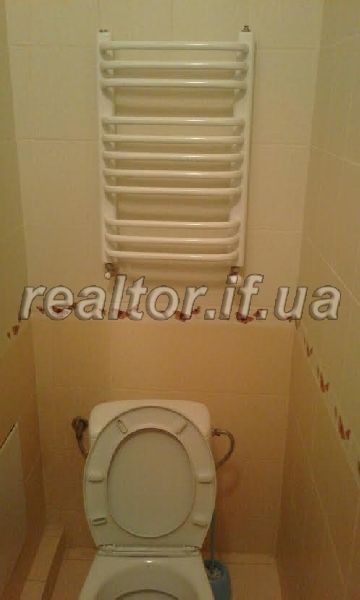Harna_trykimnatna_kvartyra_v_novobudovi_v_tsentri_mista_na_vulytsi_Chornovola_9794_16_1463237436.jpg