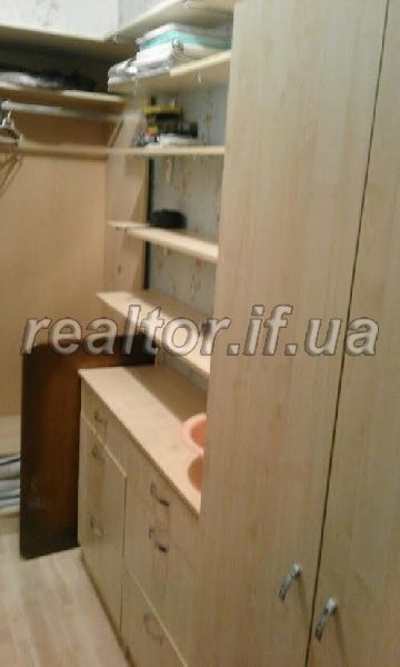 Harna_trykimnatna_kvartyra_v_novobudovi_v_tsentri_mista_na_vulytsi_Chornovola_9794_19_1463237437.jpg