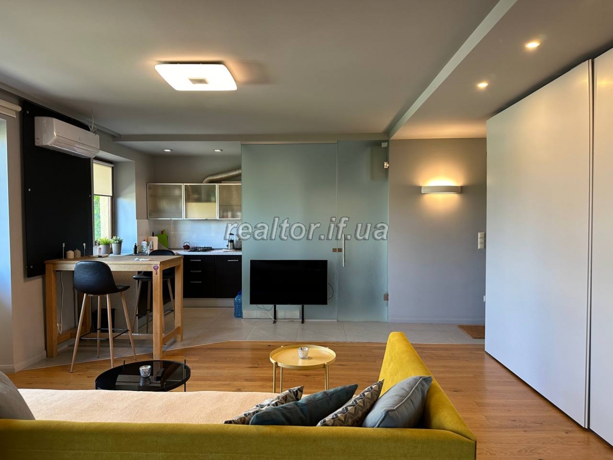 Das ideale Zuhause für Ihre Familie: eine geräumige Wohnung in der Nähe der 100 Meter langen Stadtautobahn
