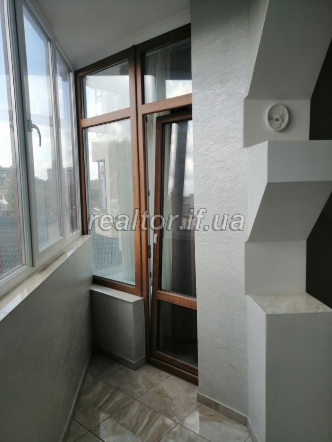 Komfortabelna_2_kimnatna_kvartyra_zi_zruchnym_roztashuvannyam_v_tsentri_mista_22963_7_1712039433.jpeg