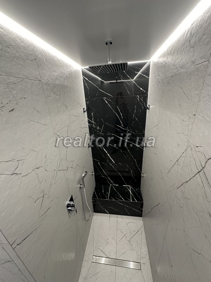 Komfortna__ta_zatyshna_3_kimnatna_kvartyra_bilya_ozera_v_obzhytomu_budynku_ZhK_Milenium_22975_49_1712666312.jpeg