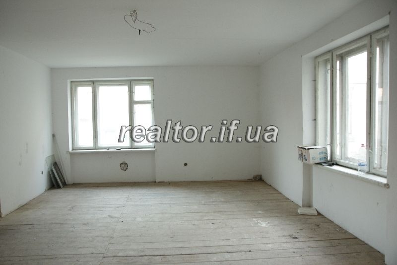 Kvartyra_bez_remontu_z_proektom_idealno_pid_komertsiyu_8498_6_1434357801.jpg