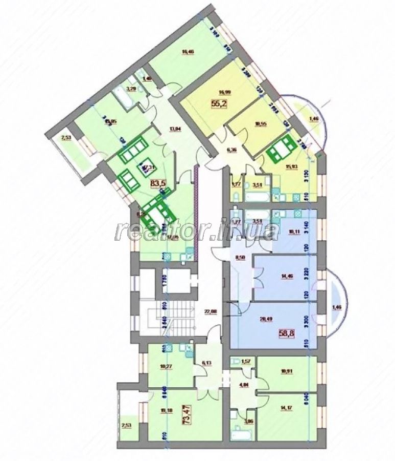 Apartment in a gated complex in a developed neighborhood of the city