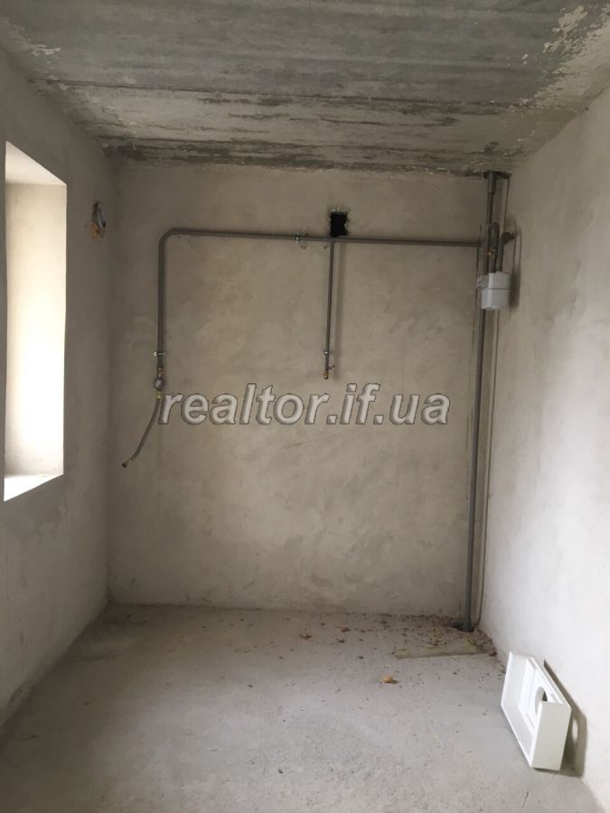 Kvartyra_v_kvartali_Lemkivskyi_v_zdanomu_i_obzhytomu_budynku_16375_6_1559219877.jpg