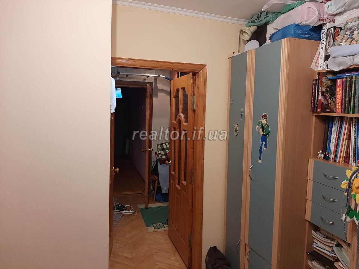 Kvartyra_v_novobudovi_z_khoroshym_remontom_ta_chastkovo_z_meblyamy_po_vulytsi_Symonenka_14786_13_1581343422.jpg