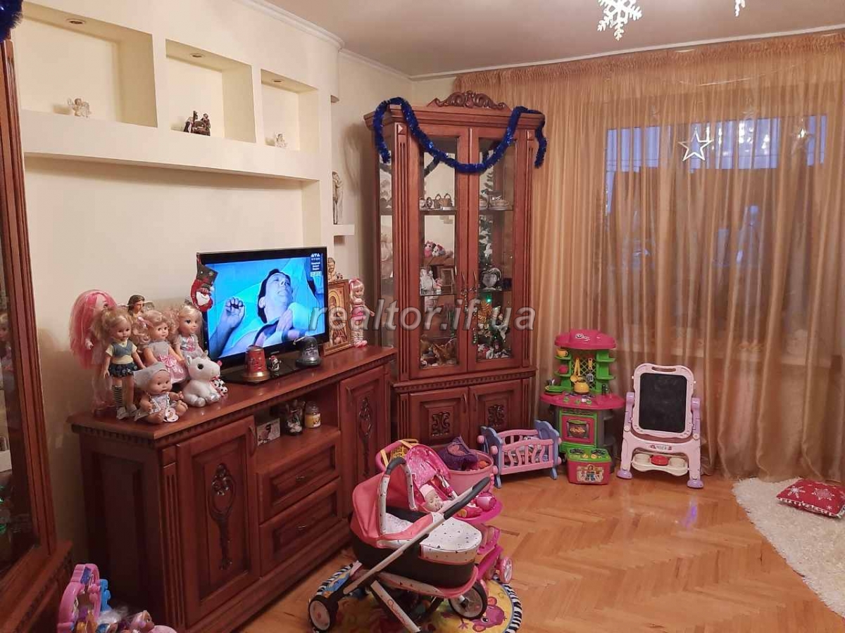 Kvartyra_v_novobudovi_z_khoroshym_remontom_ta_chastkovo_z_meblyamy_po_vulytsi_Symonenka_14786_21_1581343425.jpg