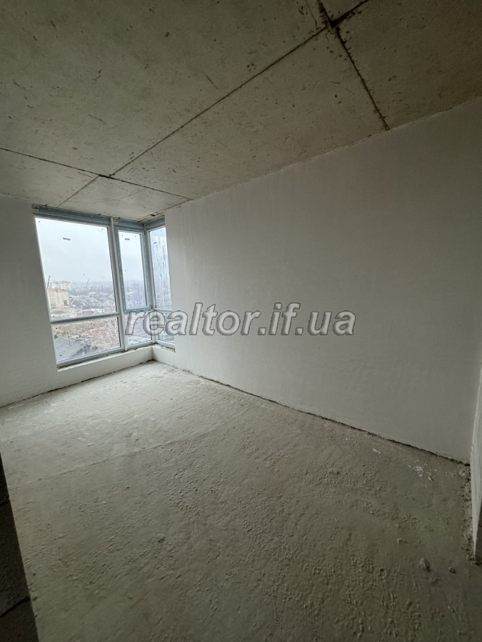Kvartyra_v_novomu_zhytlovomu_kompleksi_poruch_z_miskym_ozerom_23501_7_1734099099.jpeg