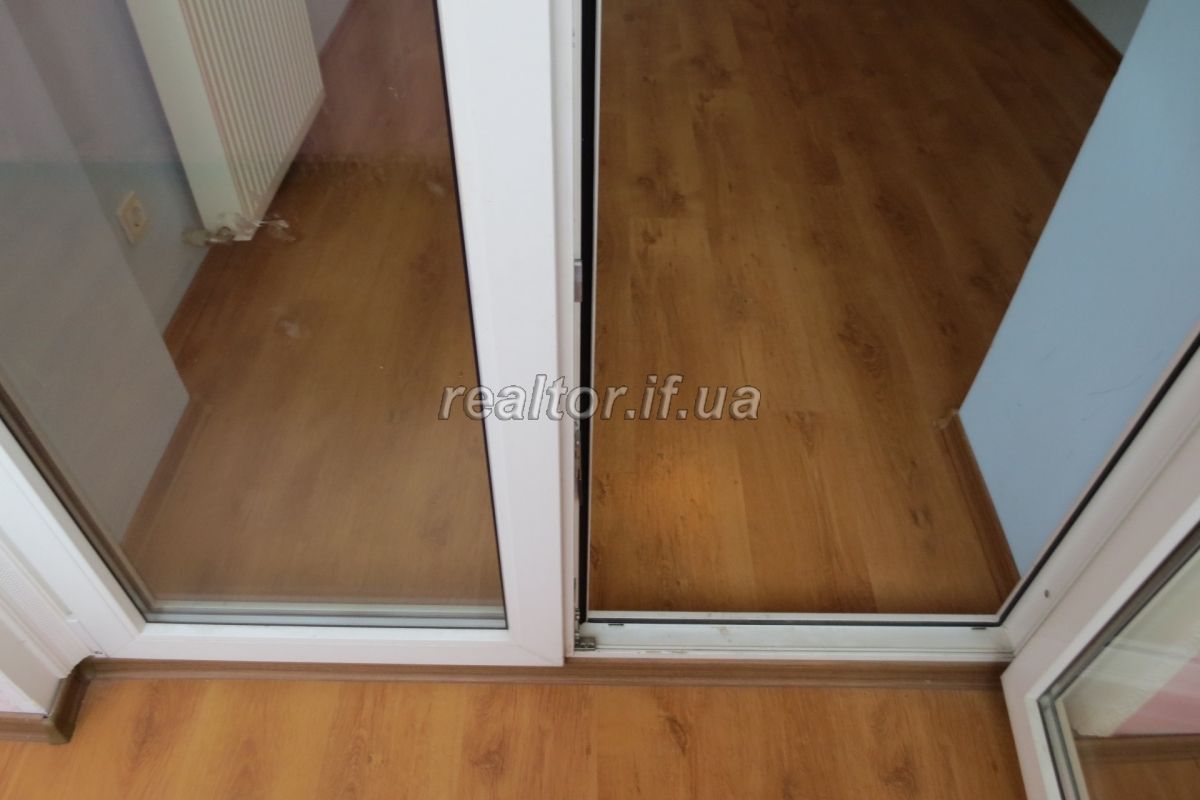 Kvartyra_v_obzhytomu_budynku_z_chastkovym_remontom_po_vulytsi_Mykolaichuka_16849_11_1567003811.jpg