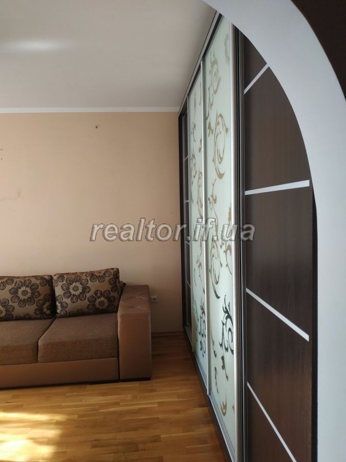 Kvartyra_v_orendu_po_vulytsi_Harbarska_9028_5_1582554581.jpg