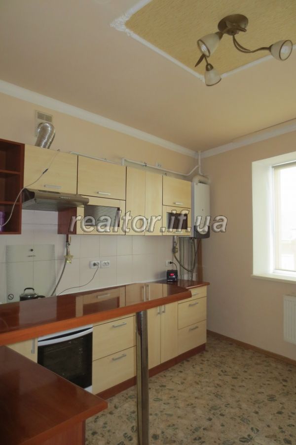 Kvartyra_v_orendu_po_vulytsi_Kurinnoho_Chornoty_15111_9_1580211764.jpg