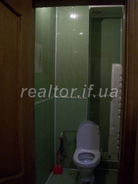 Kvartyra_v_samomu_tsentri_mista_na_vulytsi_Nezalezhnosti_bilya_hotelyu_Nadiya_9918_9_1455551173.jpg