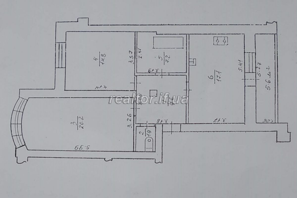 Kvartyra_v_samomu_tsentri_mista_velykoyi_ploshchi_z_remontom_meblyamy_ta_tekhnikoyu_16515_11_1560328970.jpg