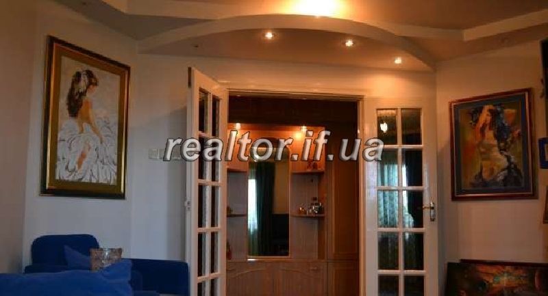 Kvartyra_v_tsentralnii_chastyni_mista_z_remontom_po_vulytsi_Pivdennyi_Bulvar_11439_8_1488463457.jpg