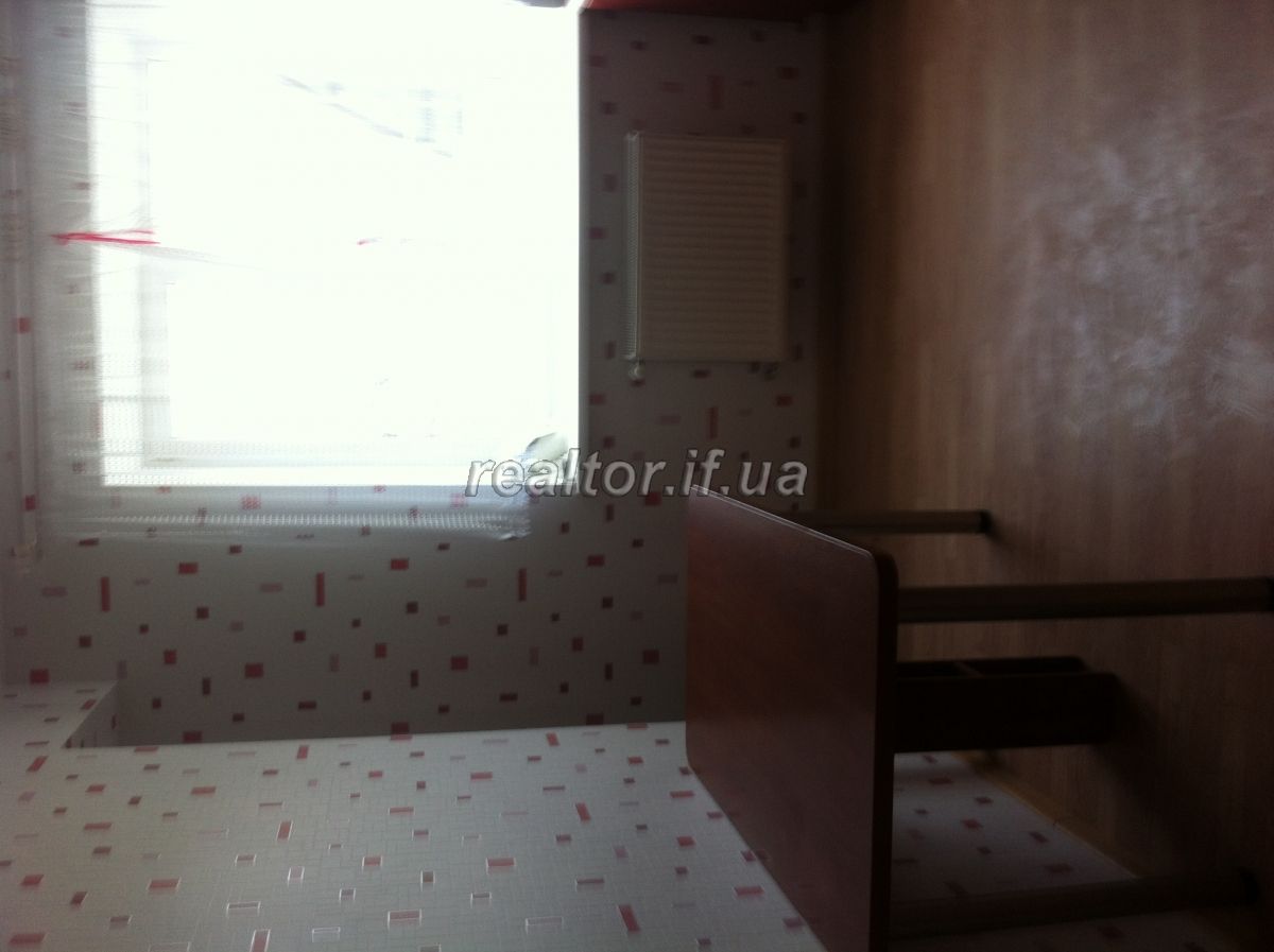 Kvartyra_v_tsentri_mista_vulytsya_Kurinnoho_Chornoty_22741_7_1699965600.jpeg