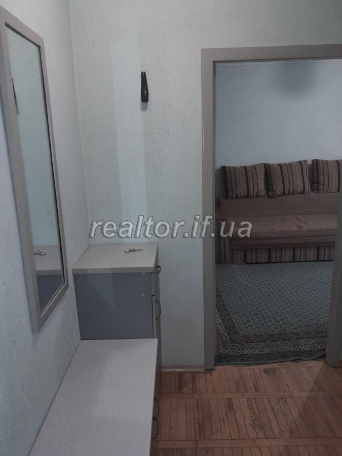 Kvartyra_v_tsentri_mista_vulytsya_Ukrayinskoyi_Peremohy__23094_5_1717750685.jpeg