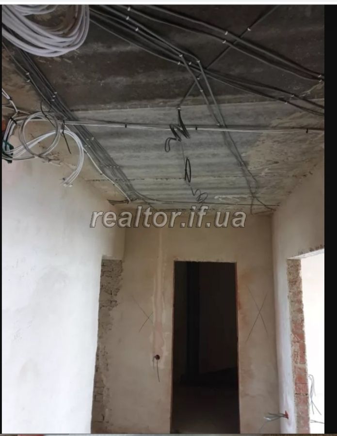 Kvartyra_velykoyi_ploshchi_z_kladovkoyu_u_podarunok_16303_5_1556781773.jpg
