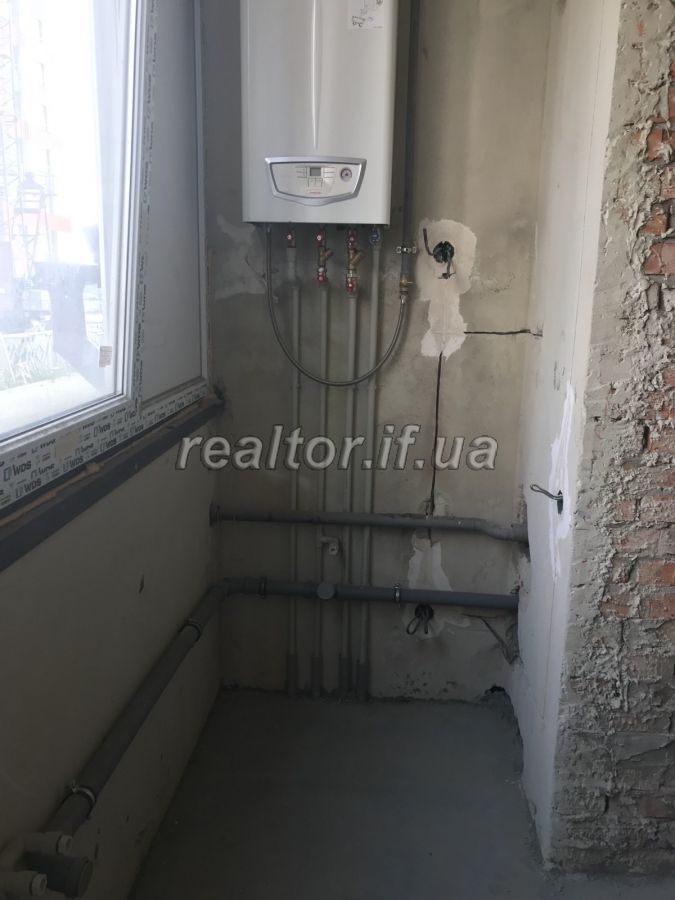 Kvartyra_z_chornovymy_robotamy_17869_3_1589540661.jpg