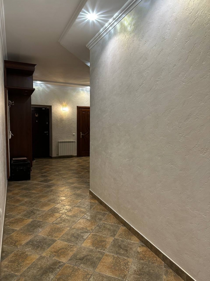 Kvartyra_z_remontom_v_obzhytii_novobudovi_yaka_mezhuye_z_parkom_Shevchenka_23986_10_1755244662.jpeg