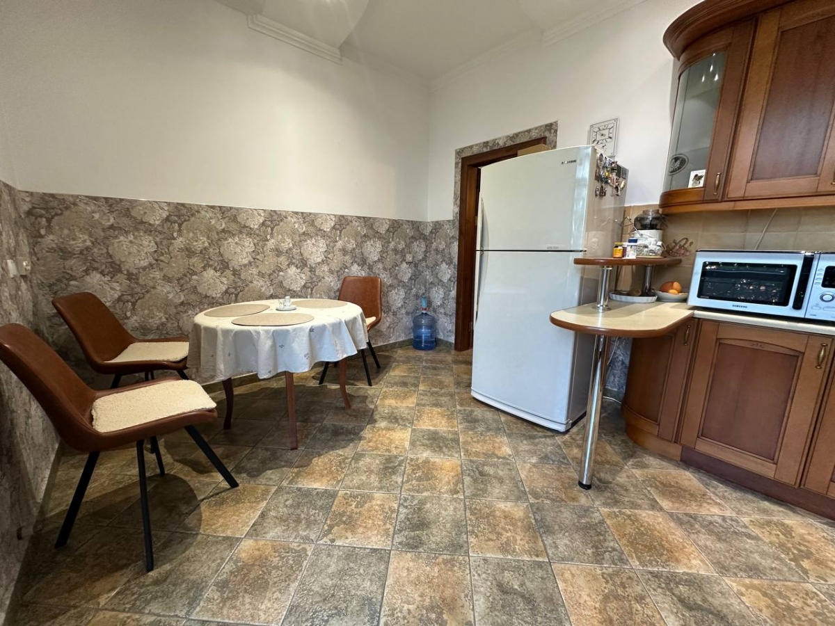 Kvartyra_z_remontom_v_obzhytii_novobudovi_yaka_mezhuye_z_parkom_Shevchenka_23986_15_1755244675.jpeg