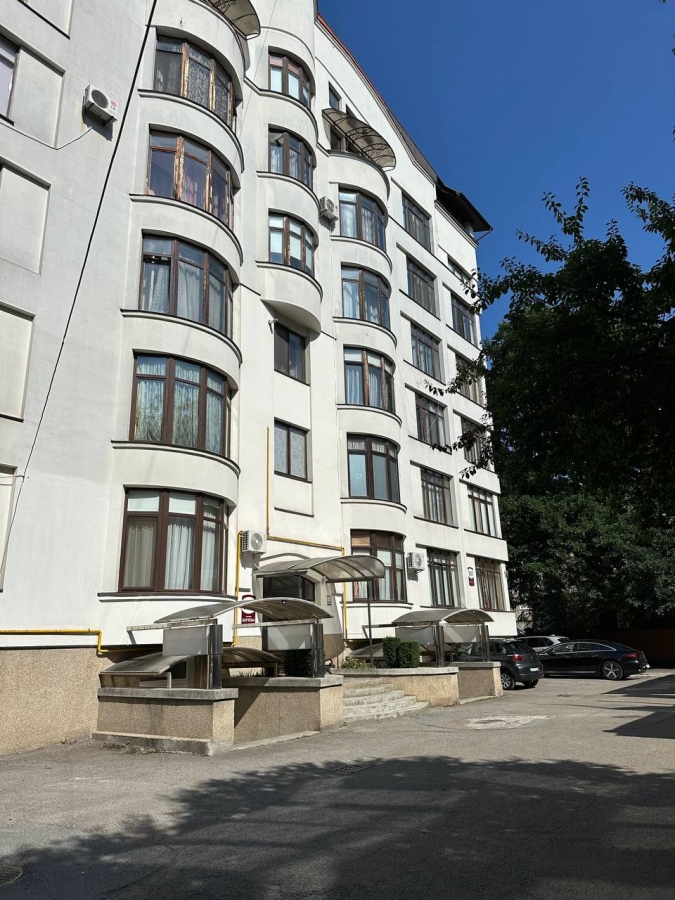 Kvartyra_z_remontom_v_obzhytii_novobudovi_yaka_mezhuye_z_parkom_Shevchenka_23986_38_1755244731.jpeg