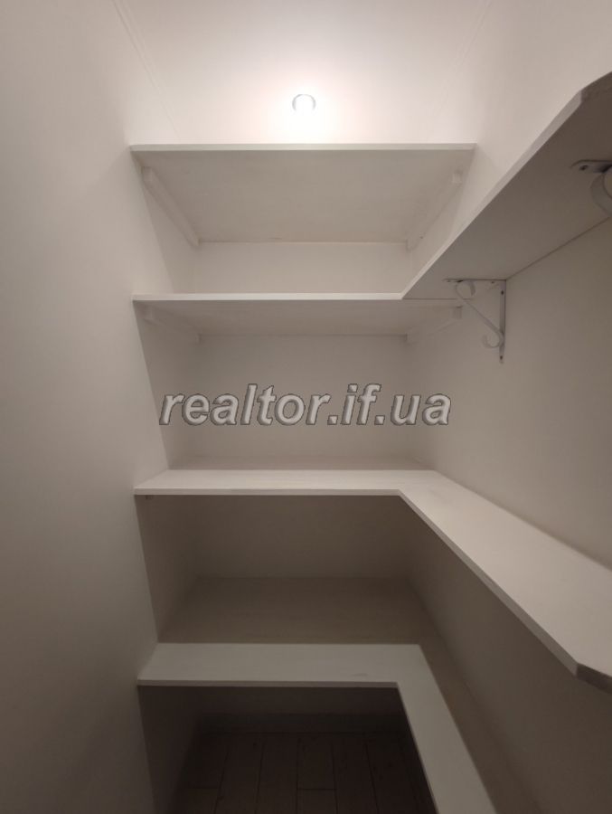 Kvartyra_z_velykoyu_vidpochynkovoyu_terasoyu_vyhlyad_na_misto_22818_6_1704445460.jpeg