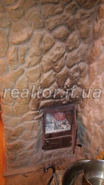 Nevelykyi_osobnyak_v_Krykhyvtsyakh_11043_24_1465901932.jpg