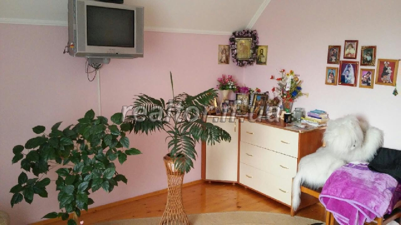 Nevelykyi_osobnyak_v_Krykhyvtsyakh_11043_25_1465901932.jpg