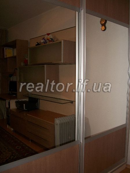 Orenda_1_2_3_kimnatnykh_kvartyr_v_tsentri_v_novobudovi__5239_12_1385043154.jpg