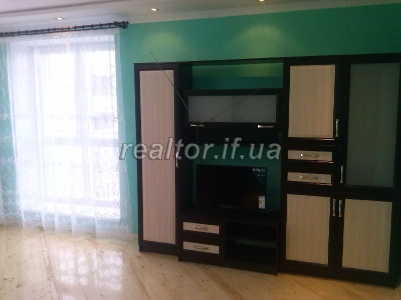 Orenda_3-kh_kimnatnoyi_kvartyry_de_ishche_nikhto_ne_zhyv_vul_Konovaltsya_7463_7_1420831718.jpg
