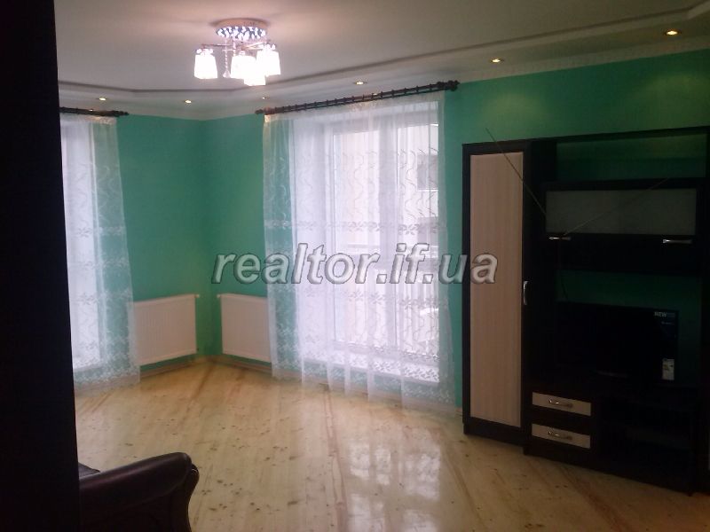 Orenda_3-kh_kimnatnoyi_kvartyry_de_ishche_nikhto_ne_zhyv_vul_Konovaltsya_7463_8_1420831718.jpg