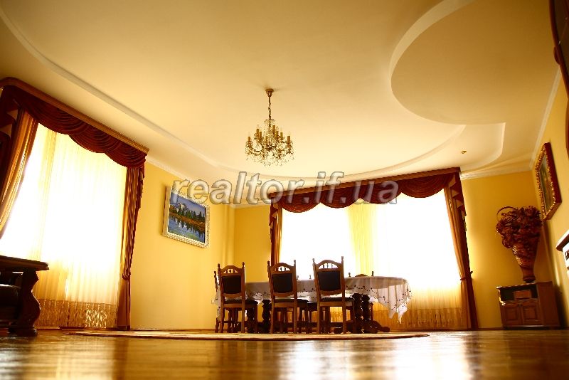 Orenda_Elitnoyi_kvartyry_v_Ivano-Frankivsku_Orenda_kvartyr_v_novobudovi_4606_4_1371045949.jpg