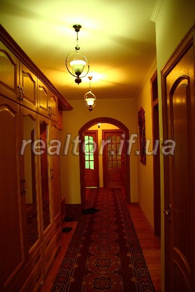 Orenda_Elitnoyi_kvartyry_v_Ivano-Frankivsku_Orenda_kvartyr_v_novobudovi_4606_8_1371045953.jpg
