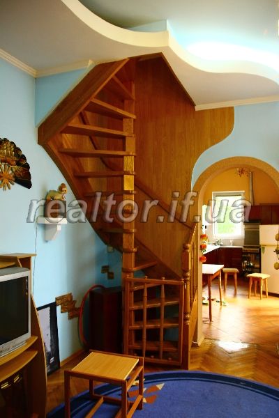 Orenda_Elitnykh_kvartyr_v_Ivano-Frankivsku_Dvorivneva_kvartyra_v_orendu_4856_2_1382088847.jpg