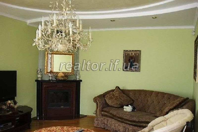 Orenda_elitnoho_osobnyaka_v_misti_Ivano-Frankivsk_9072_9_1448447011.jpg
