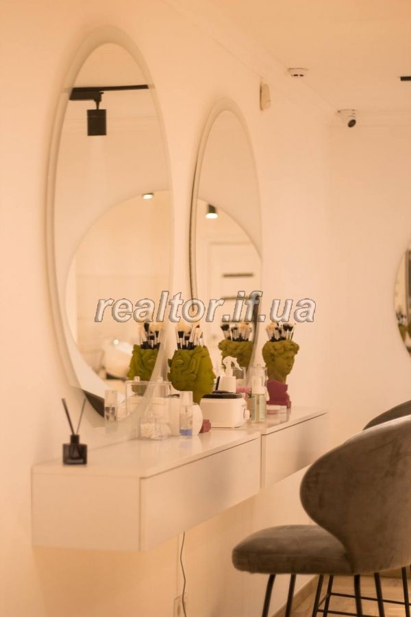 Orenda_hotovoho_salonu_krasy_z_meblyamy_ta_obladnannyam_22465_15_1686913439.jpeg
