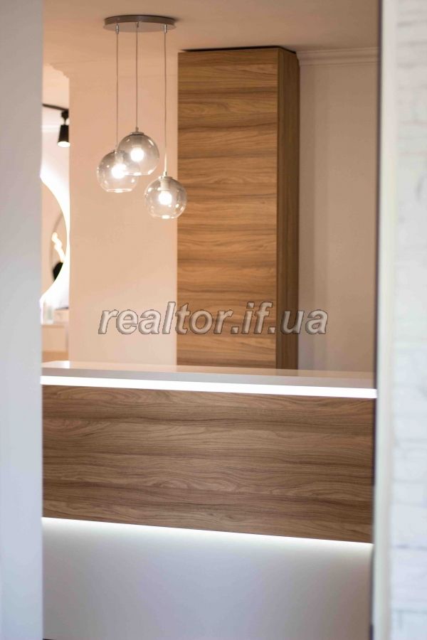 Orenda_hotovoho_salonu_krasy_z_meblyamy_ta_obladnannyam_22465_2_1686913435.jpeg