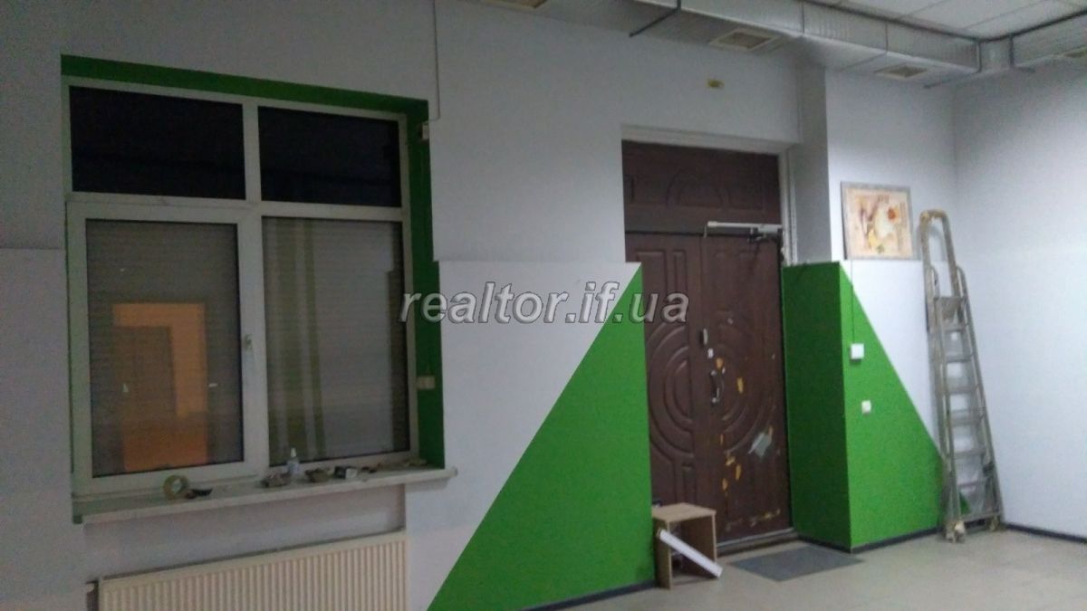 Orenda_komertsiinoyi_nerukhomosti_u_mIvano-Frankivsku_1_poverkh_vul_Vovchynetska_12361_3_1695214194.jpeg