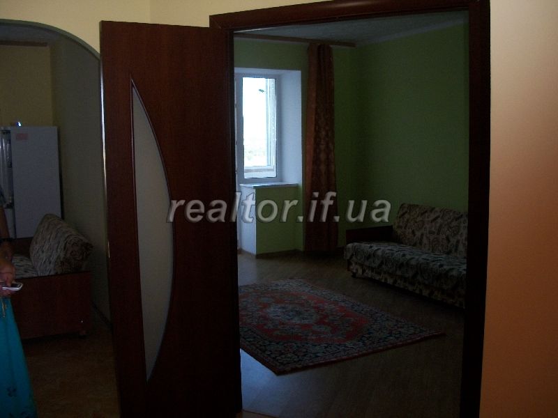 Orenda_kvartyr_Zdayu_kvartyry_v_novobudovi_4714_6_1373621046.jpg