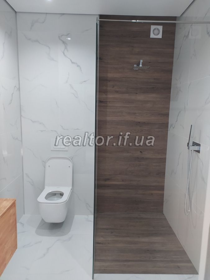 Orenda_kvartyry_v_novobudovi_ZhK_Mistechko_Tsentralne_na_vulytsi_Vysochana_21222_12_1642249858.jpeg