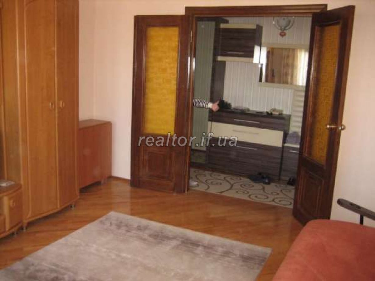 Orenda_kvartyry_z_yevroremontom_na_vulytsi_Symonenka_6953_3_1508762539.jpg