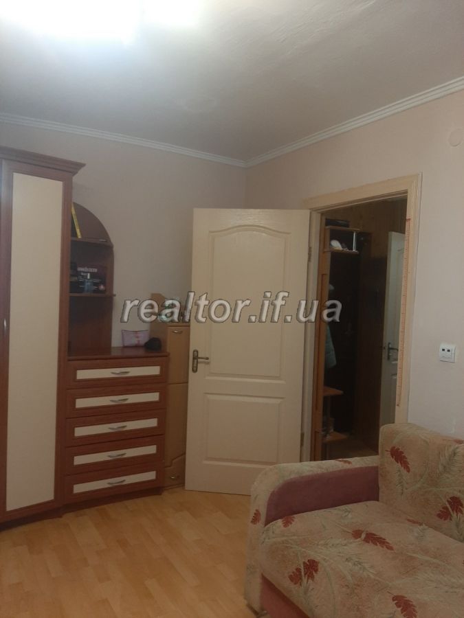 Orenda_odnokimnatnoyi_kvartyry_tsentr_mista_vulytsya_Tychyny_22797_3_1702547268.jpeg